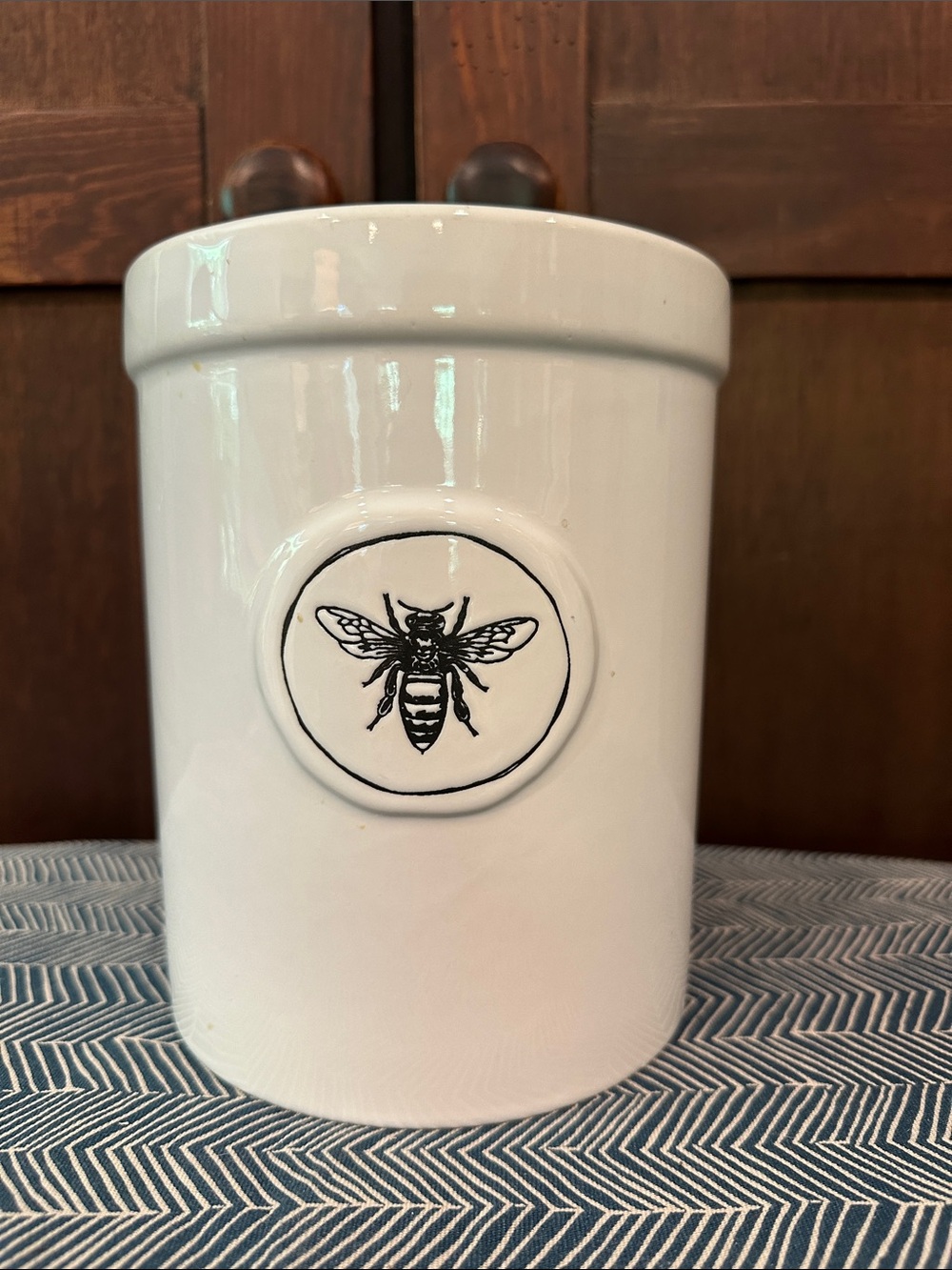 Eccolo • ceramic utensil container • pottery • Honey Bee pattern